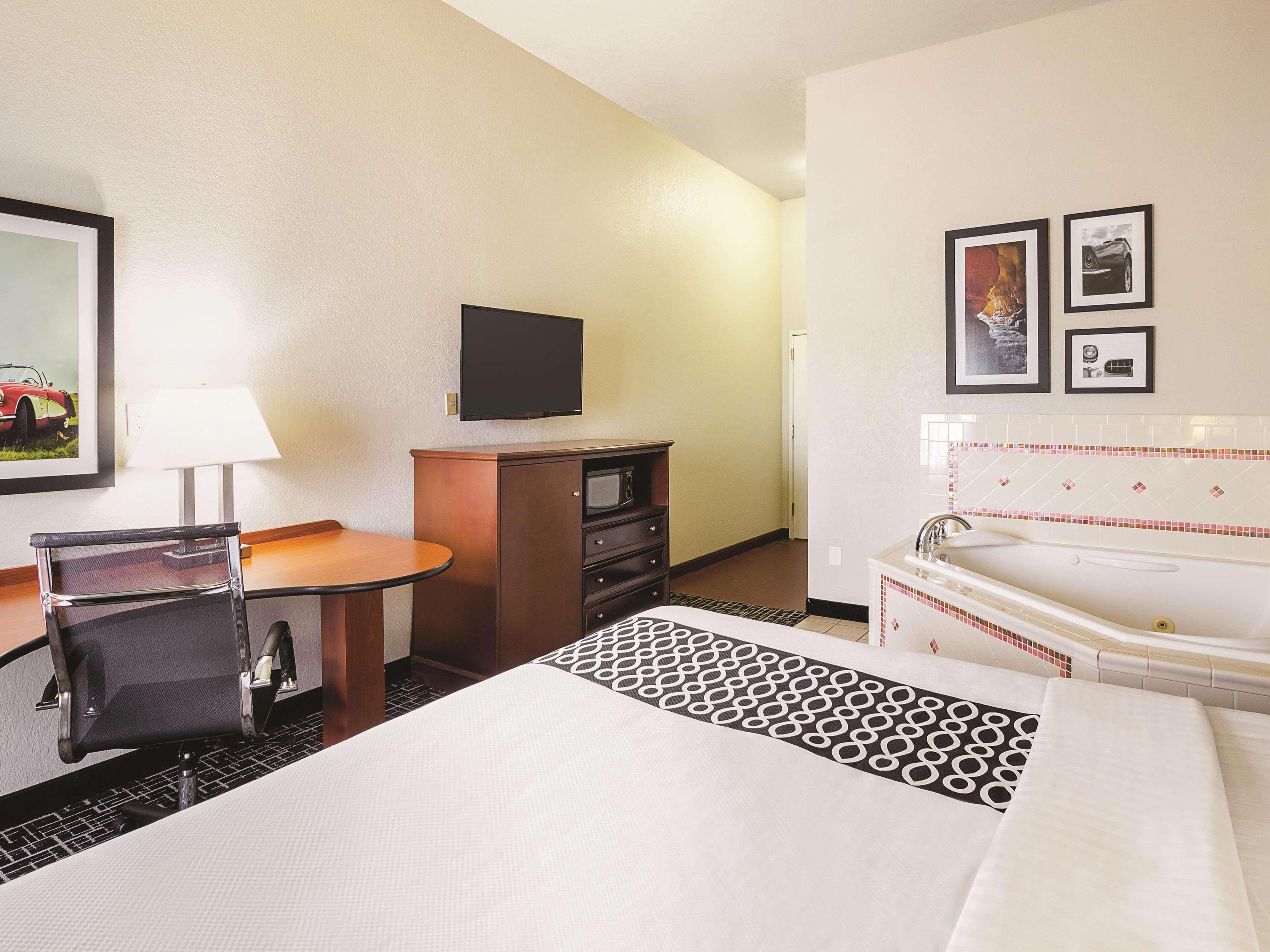 La Quinta By Wyndham Bowling Green Exterior foto
